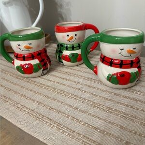 Bay island Winter/Holiday Snowman Mugs -set of 3  2 Green 1 Red hot cocoa coffee